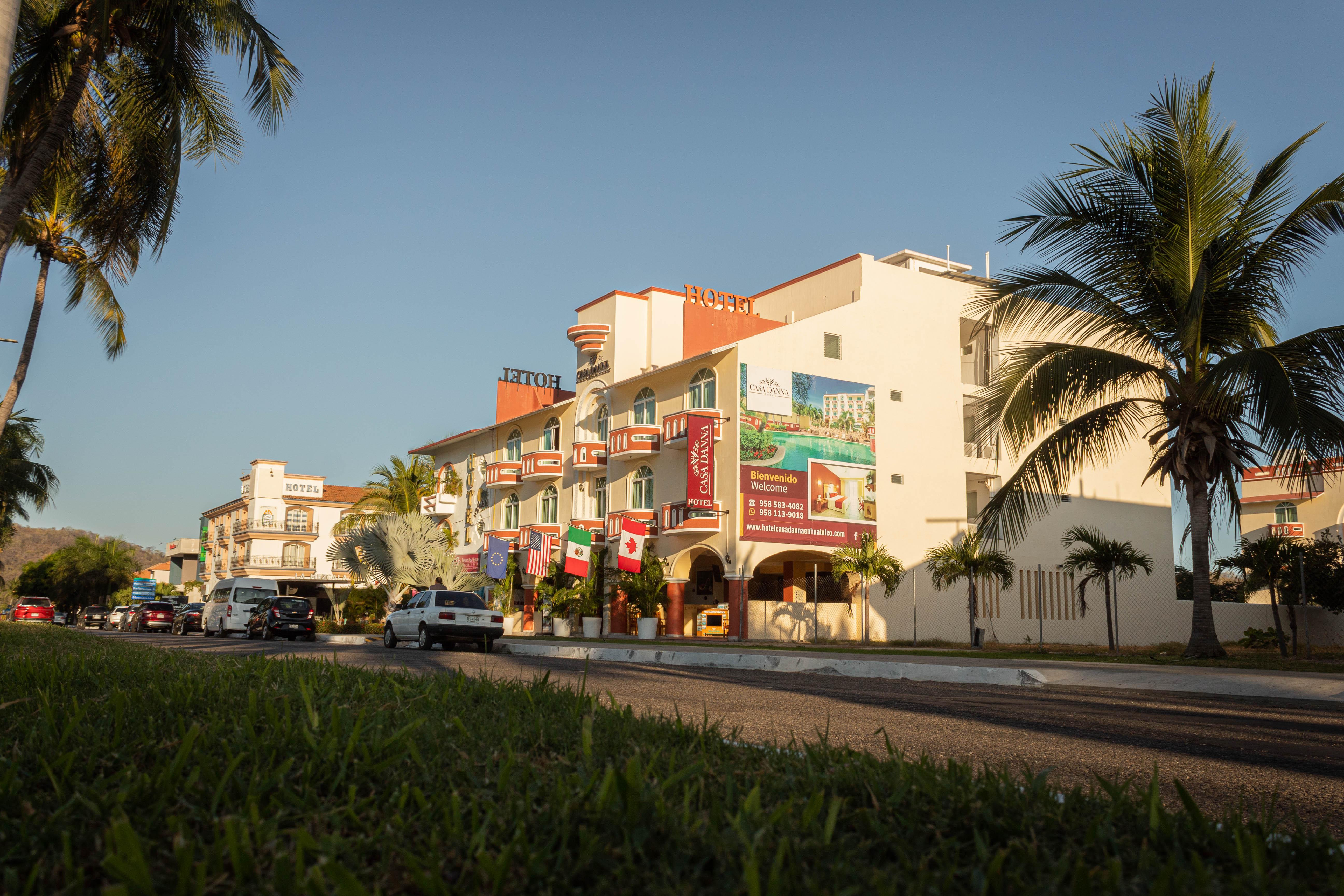 Отель Casa Danna Huatulco Санта-Крус-Хуатулко Экстерьер фото