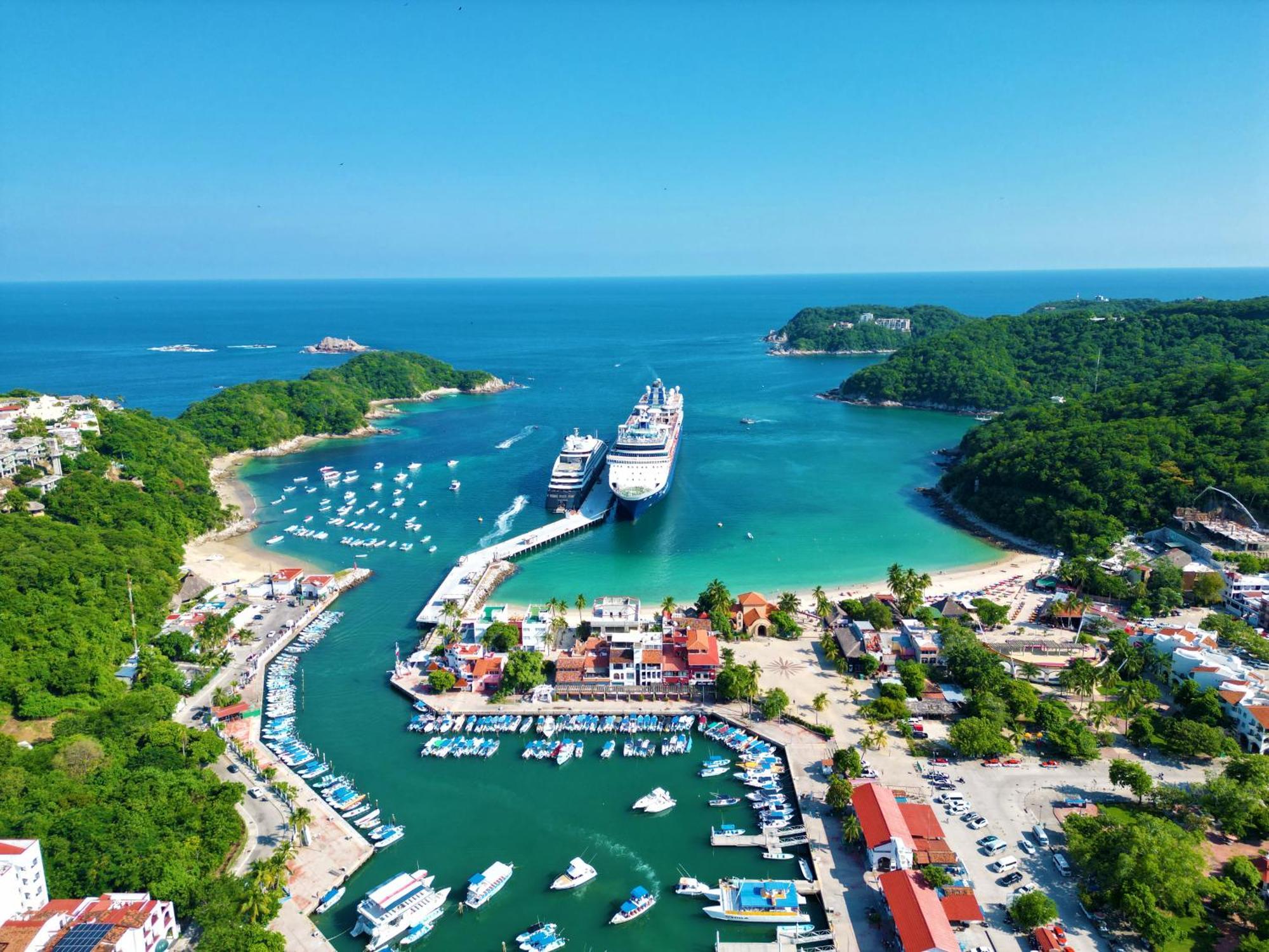 Отель Casa Danna Huatulco Санта-Крус-Хуатулко Экстерьер фото